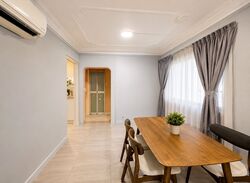 Blk 330 Jurong East Avenue 1 (Jurong East), HDB 4 Rooms #560200421